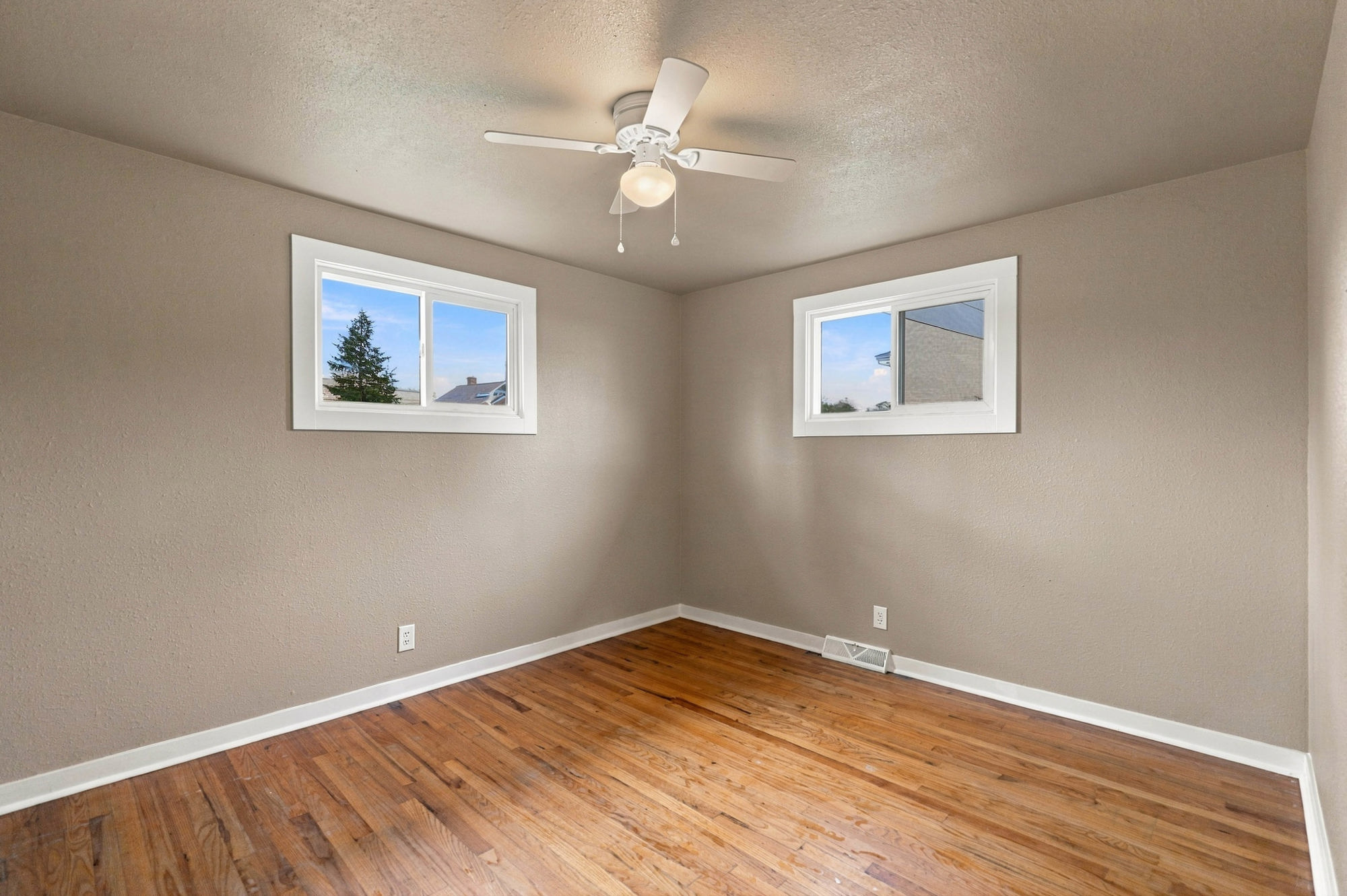 2901 E. Cleveland Ave. thumbnail 12