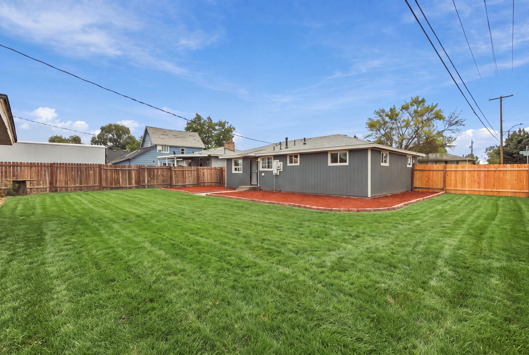 2901 E. Cleveland Ave. thumbnail 18