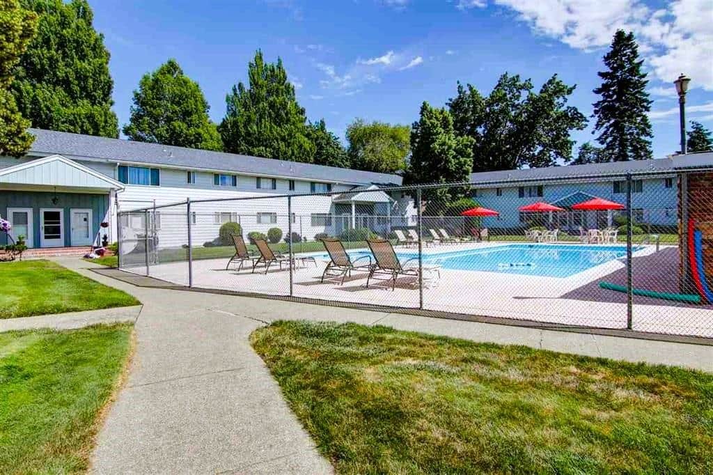 250 N RAYMOND Rd thumbnail 31
