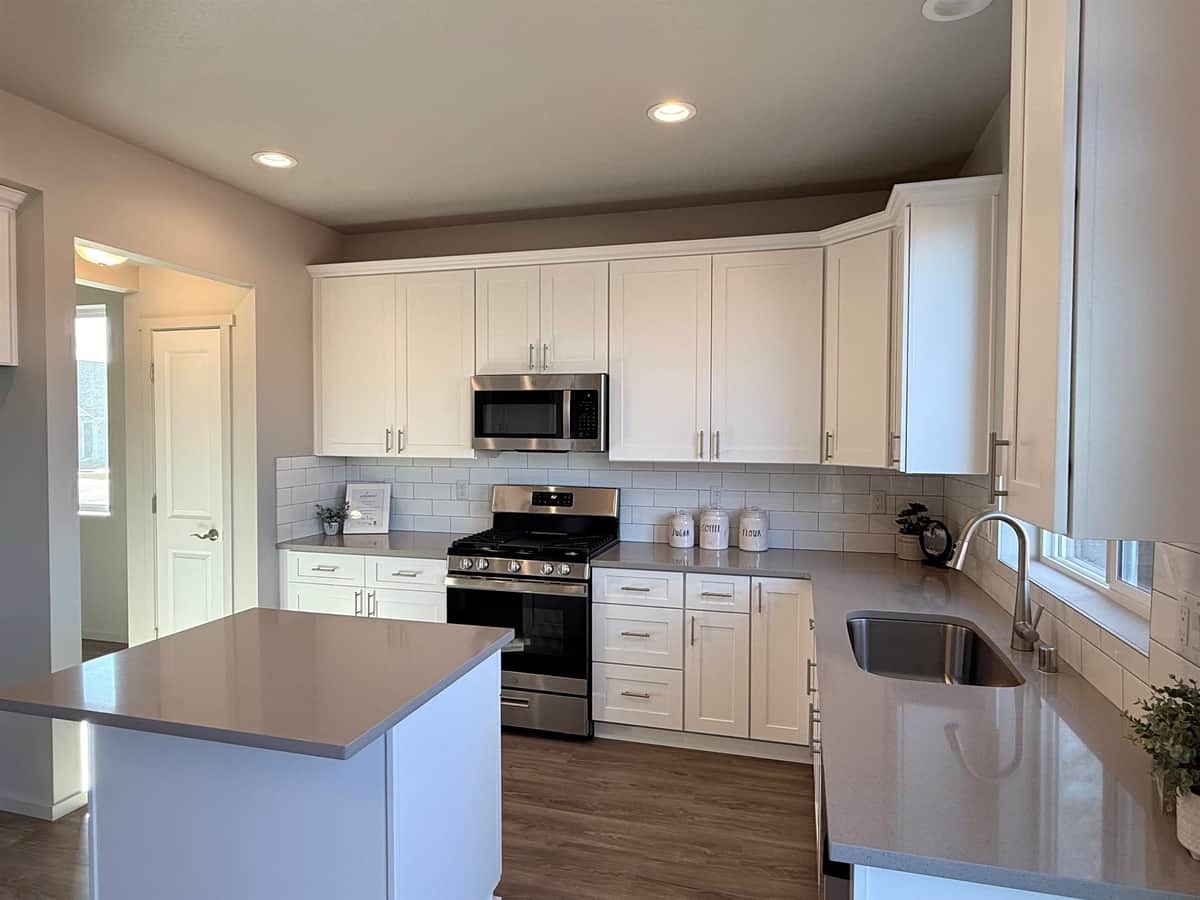 9523 E Michielli Ln thumbnail 8