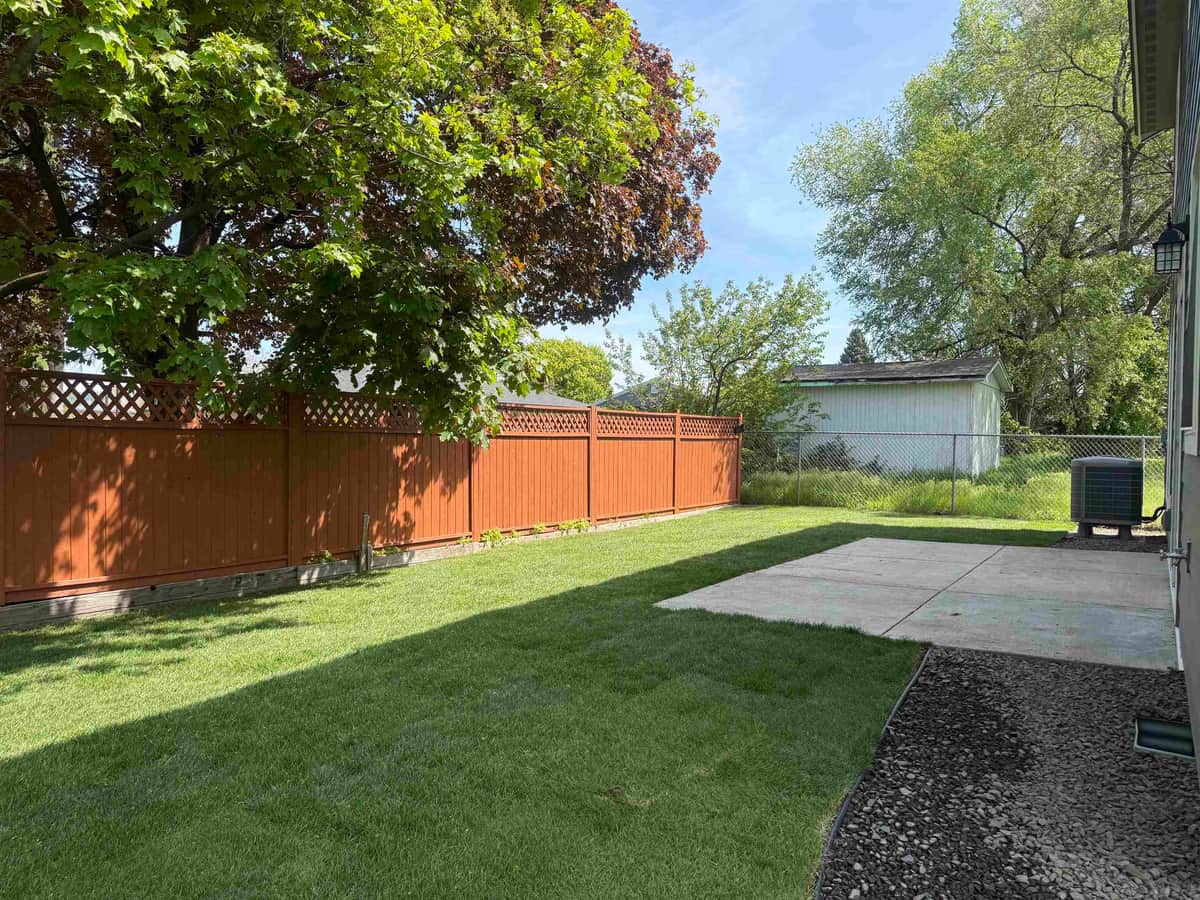 9523 E Michielli Ln thumbnail 28