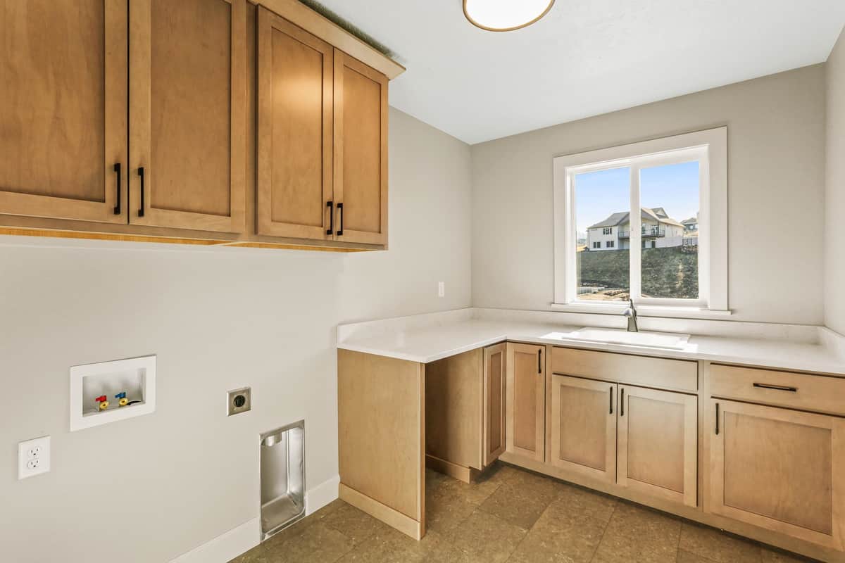 3947 S Glendora Dr thumbnail 11