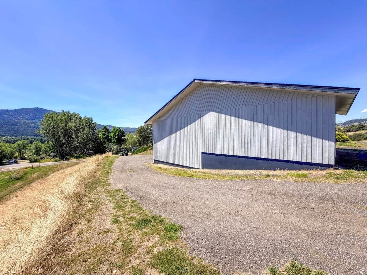 598 N 395 Hwy thumbnail 41