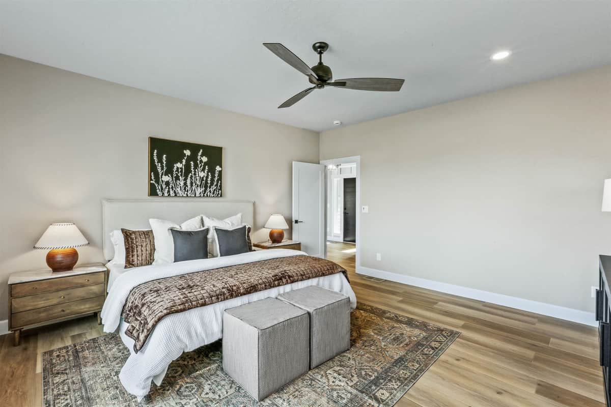 3915 S Glendora Dr thumbnail 12