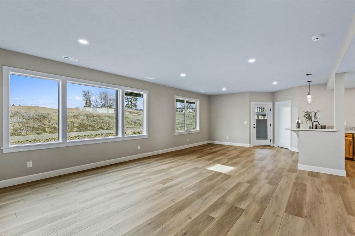 3915 S Glendora Dr thumbnail 23