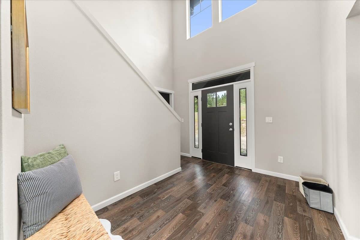 6670 Stoneridge Way thumbnail 15