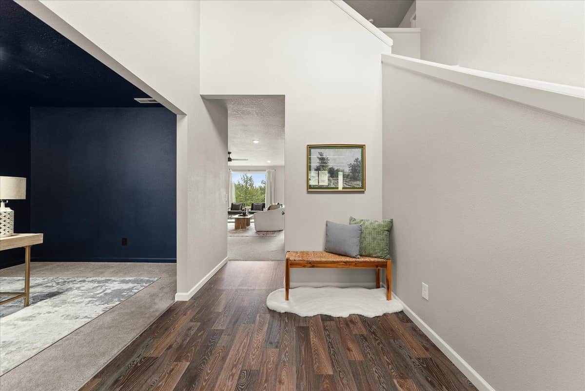 6670 Stoneridge Way thumbnail 16