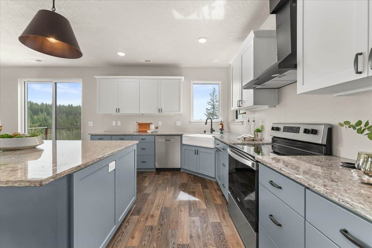 6670 Stoneridge Way thumbnail 6