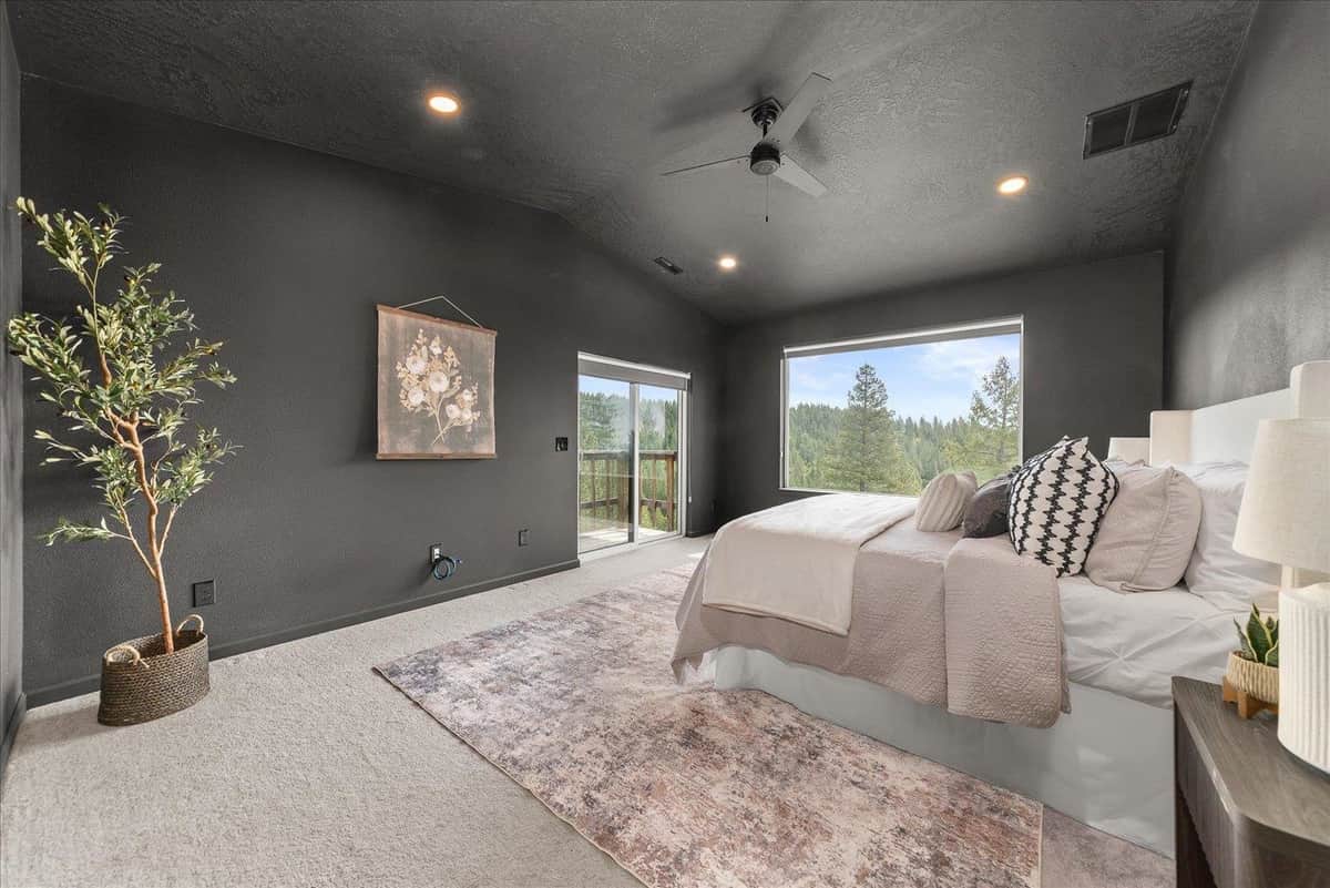 6670 Stoneridge Way thumbnail 18