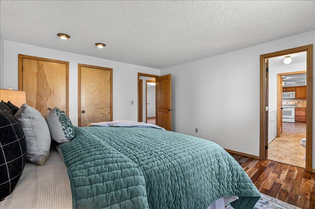 14822 N Gleneden St thumbnail 17