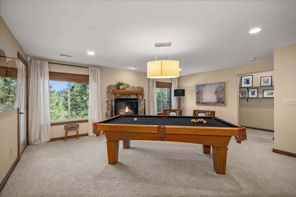 2415 E Hangman Creek Ln thumbnail 28