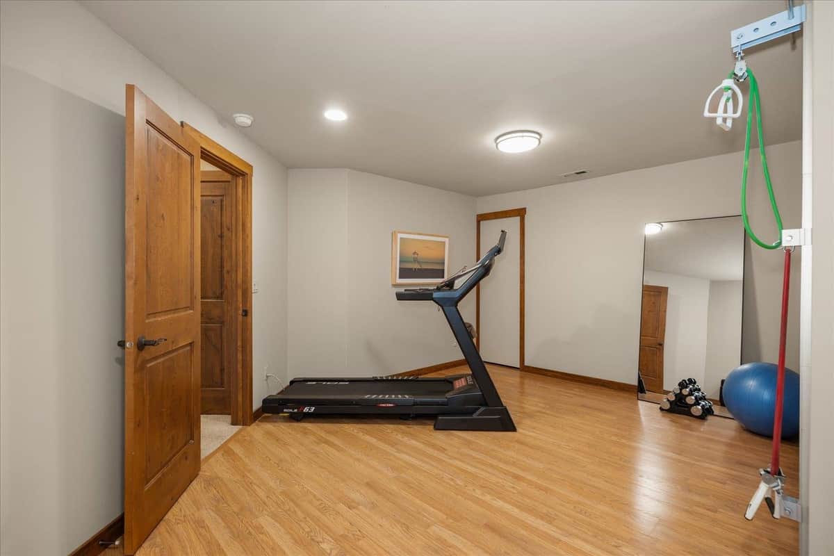 2415 E Hangman Creek Ln thumbnail 37