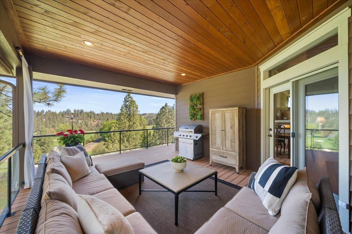 2415 E Hangman Creek Ln thumbnail 41