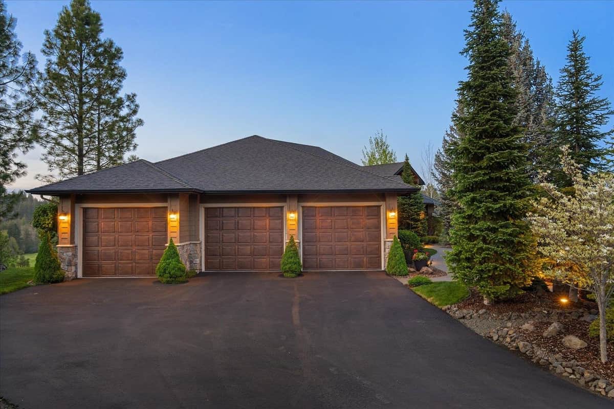 2415 E Hangman Creek Ln thumbnail 44