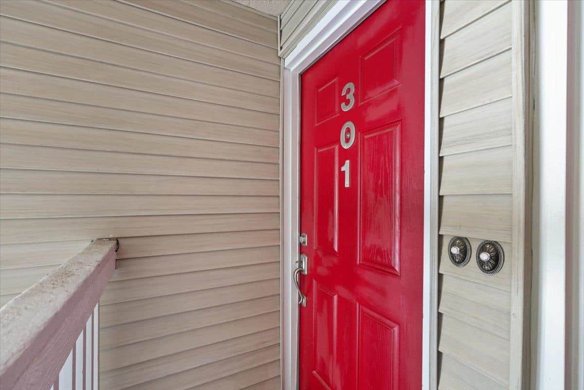 837 S Cowley St thumbnail 4