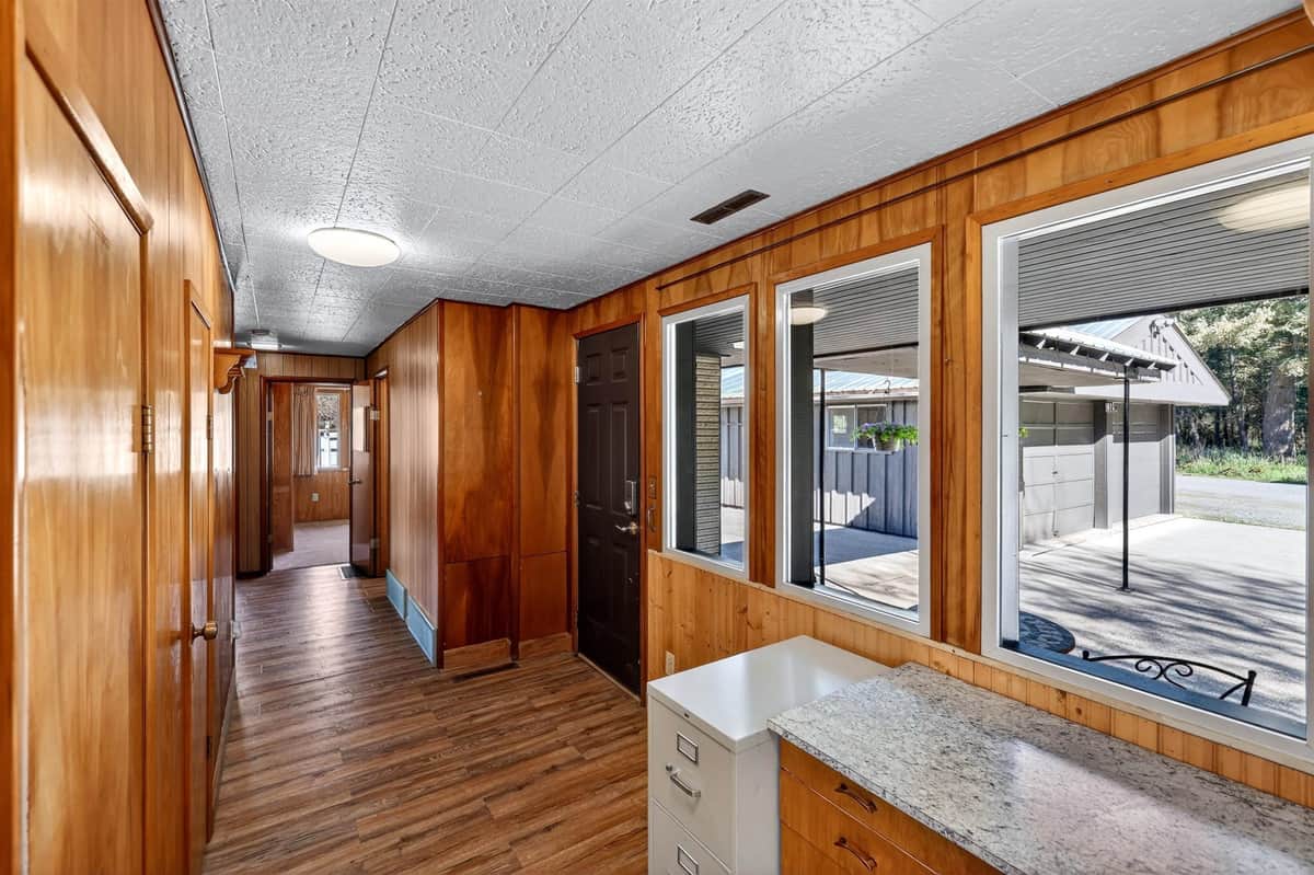 319 N Cass Ave thumbnail 11