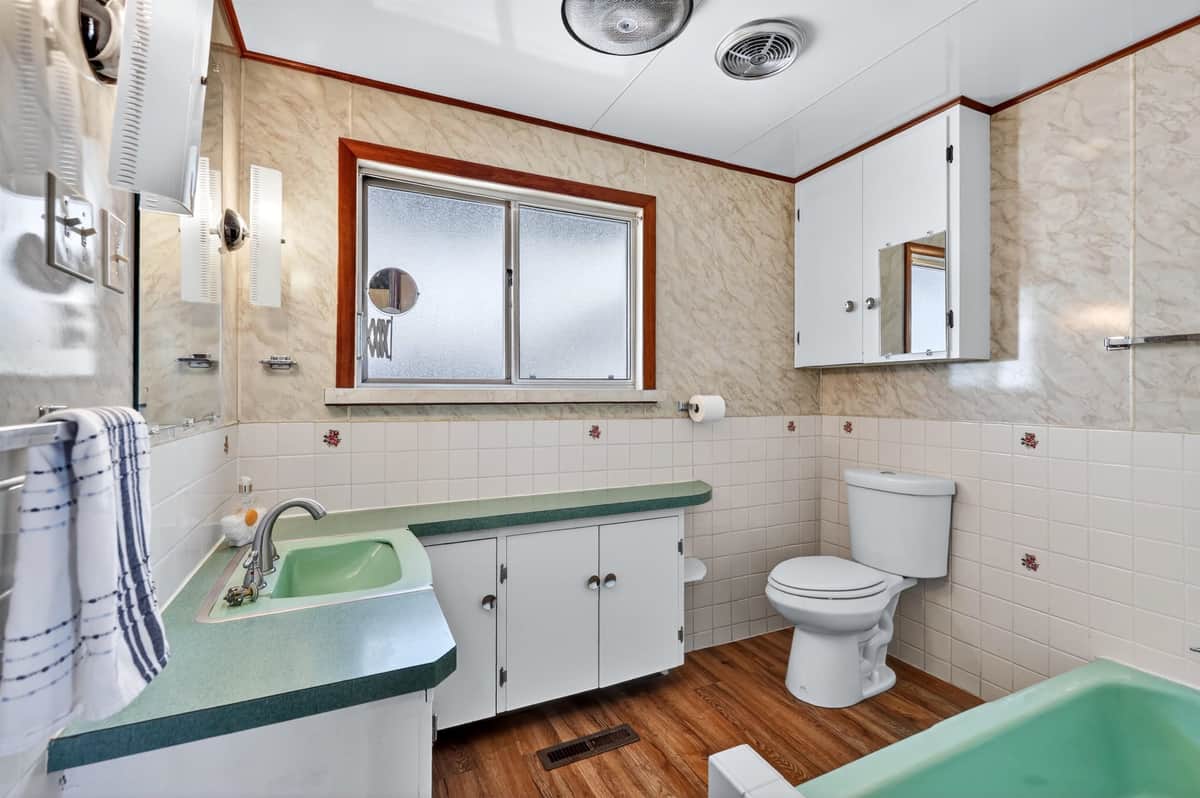 319 N Cass Ave thumbnail 12