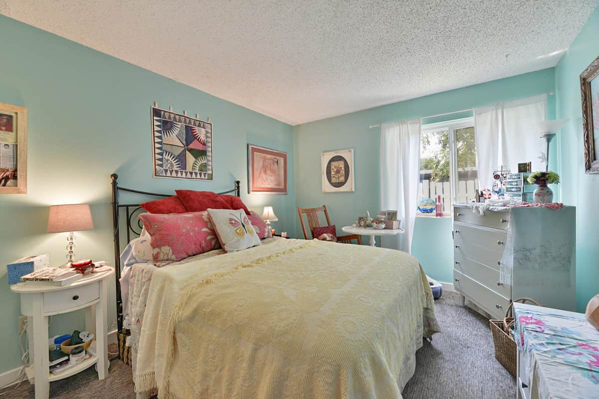 4026 S Regal St thumbnail 17