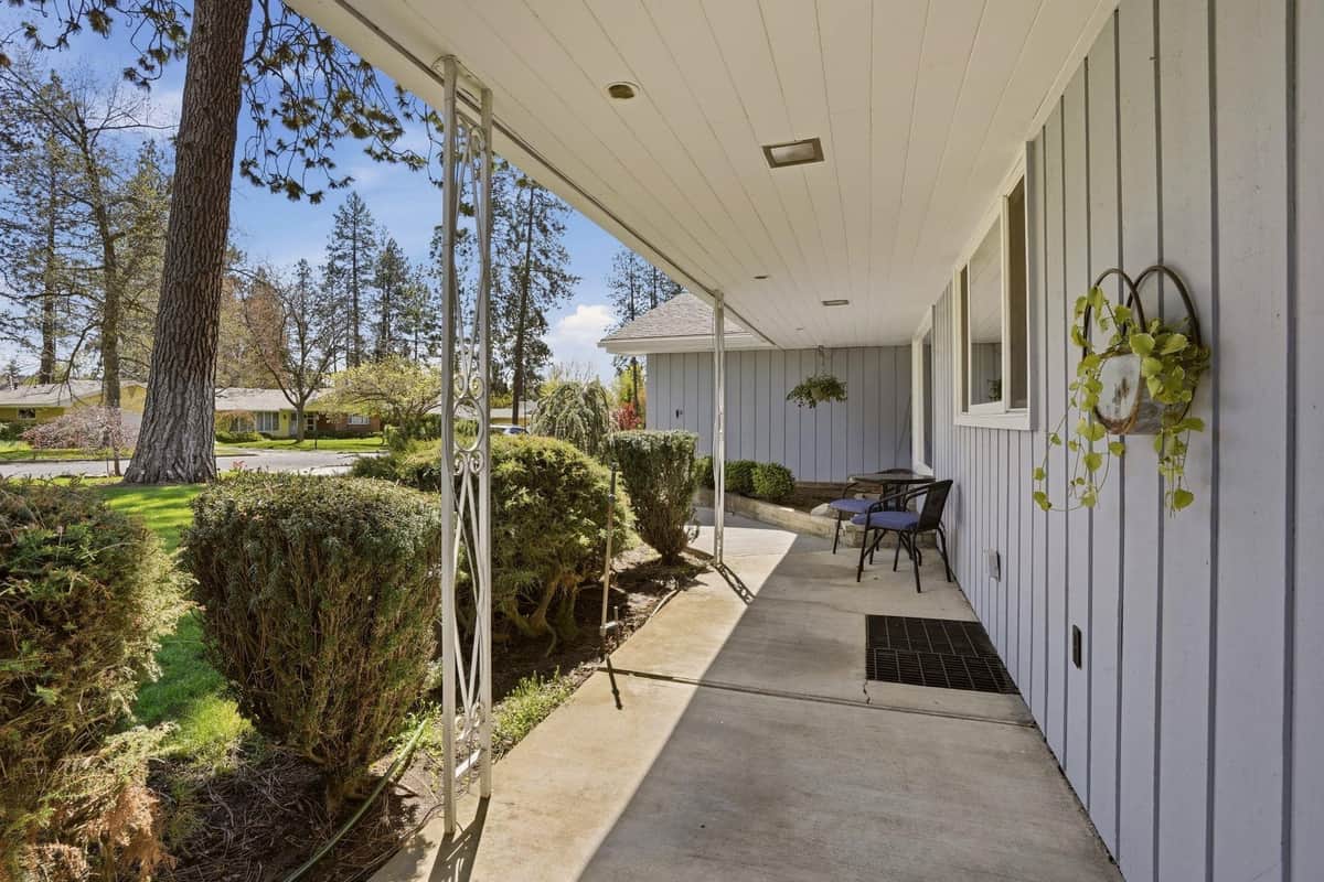 4708 S HELENA St thumbnail 6