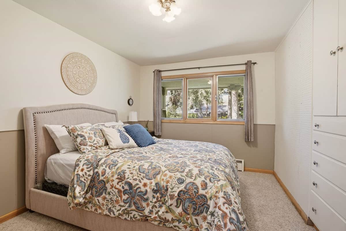 4708 S HELENA St thumbnail 29