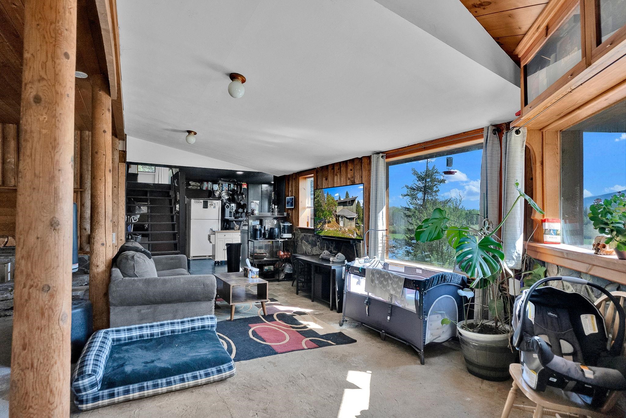 579 Blue Heron Rd