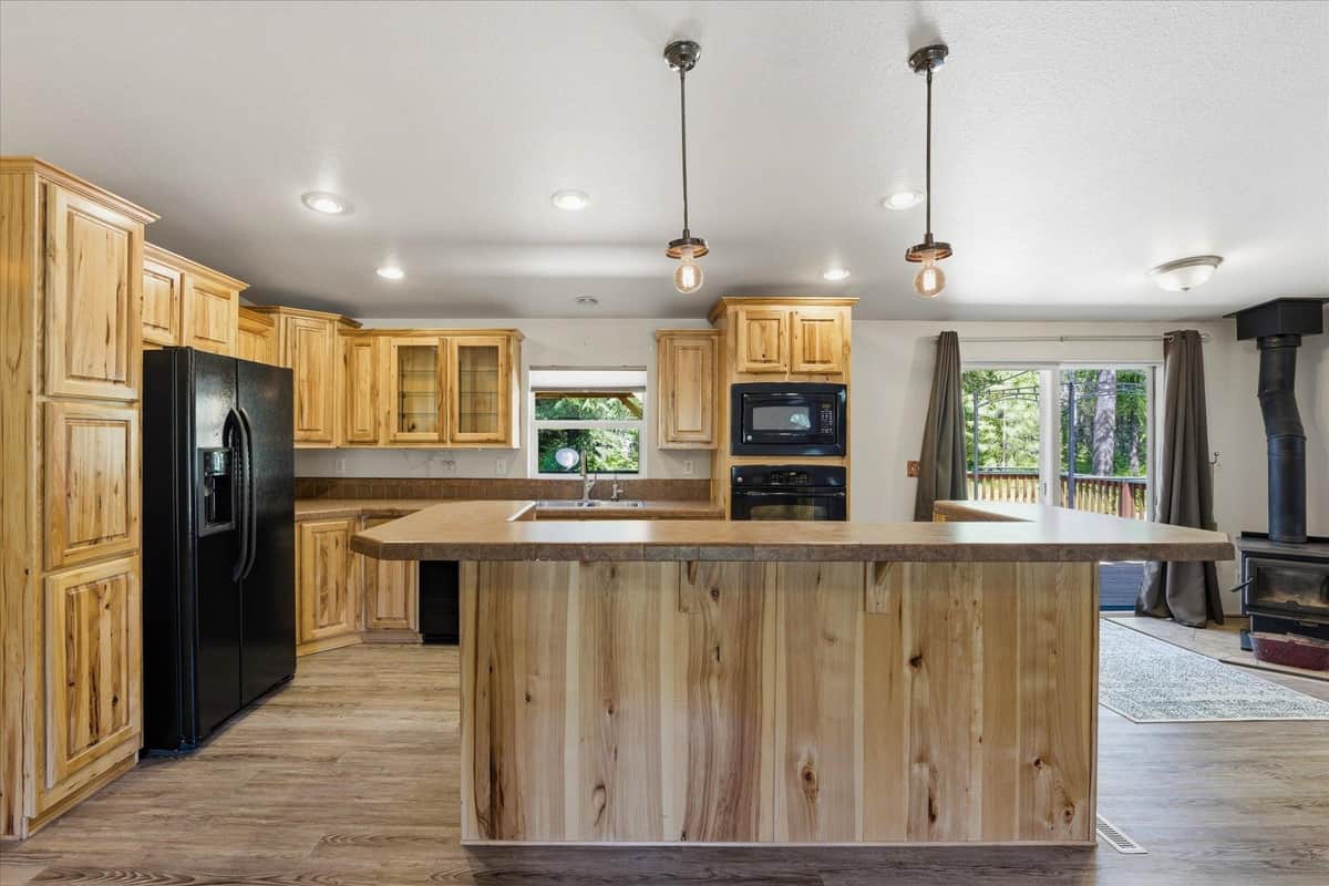 1142 Driskill Rd thumbnail 5