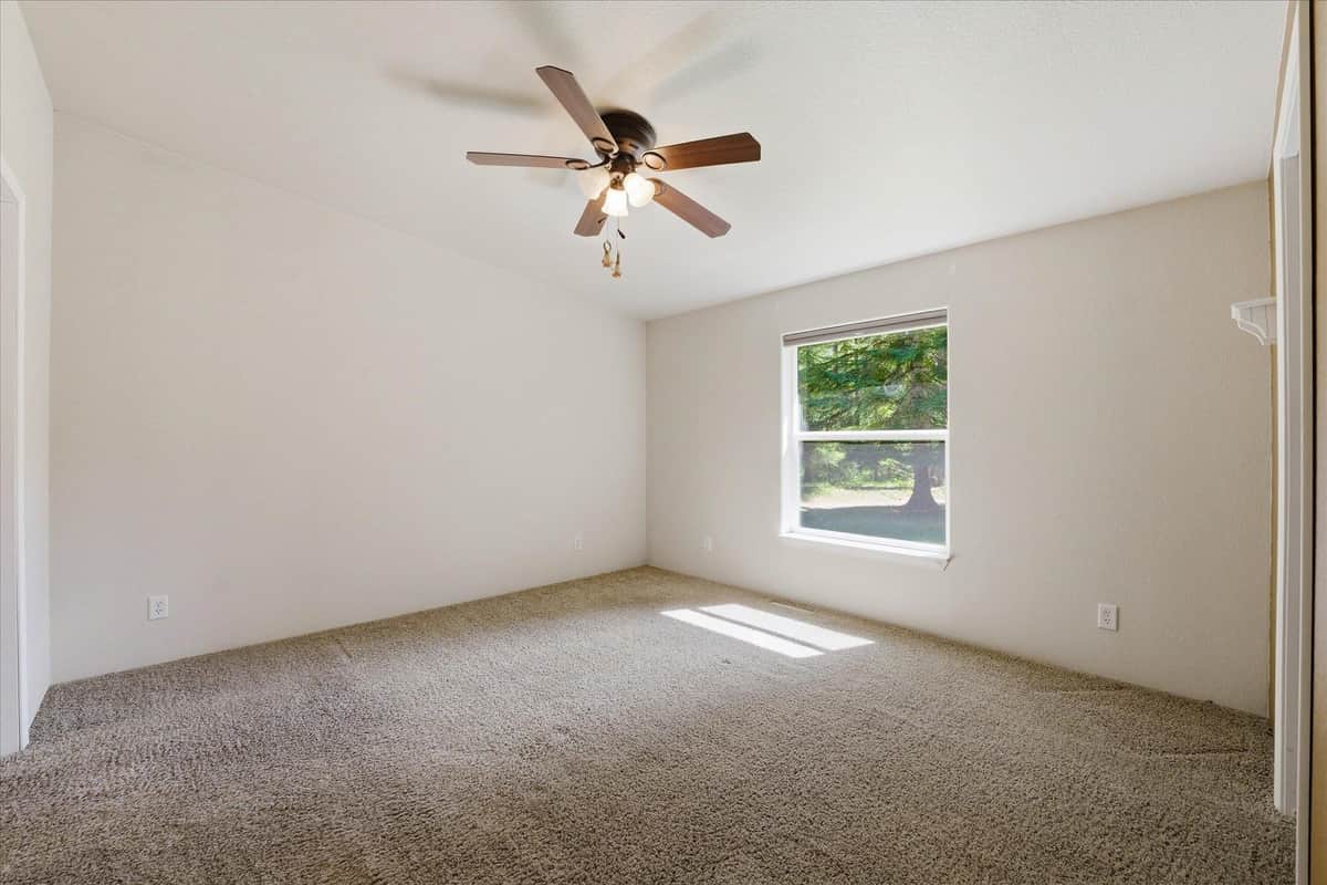 1142 Driskill Rd thumbnail 8