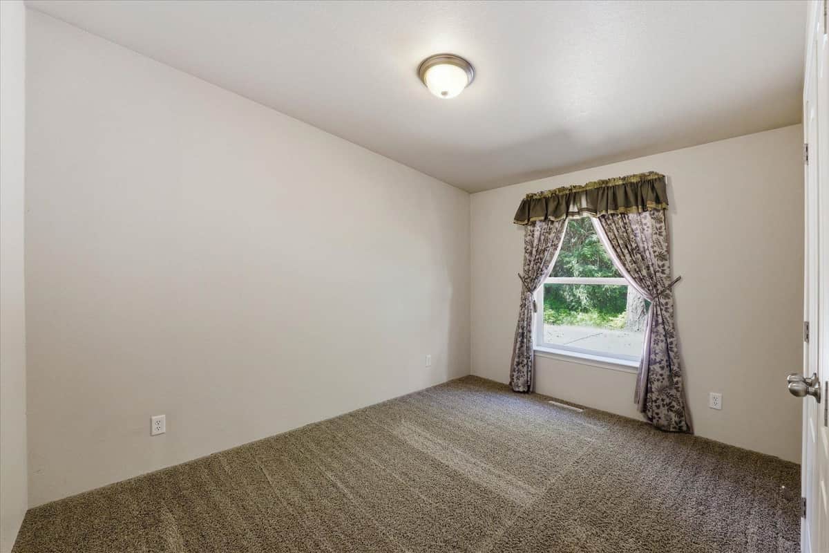1142 Driskill Rd thumbnail 12