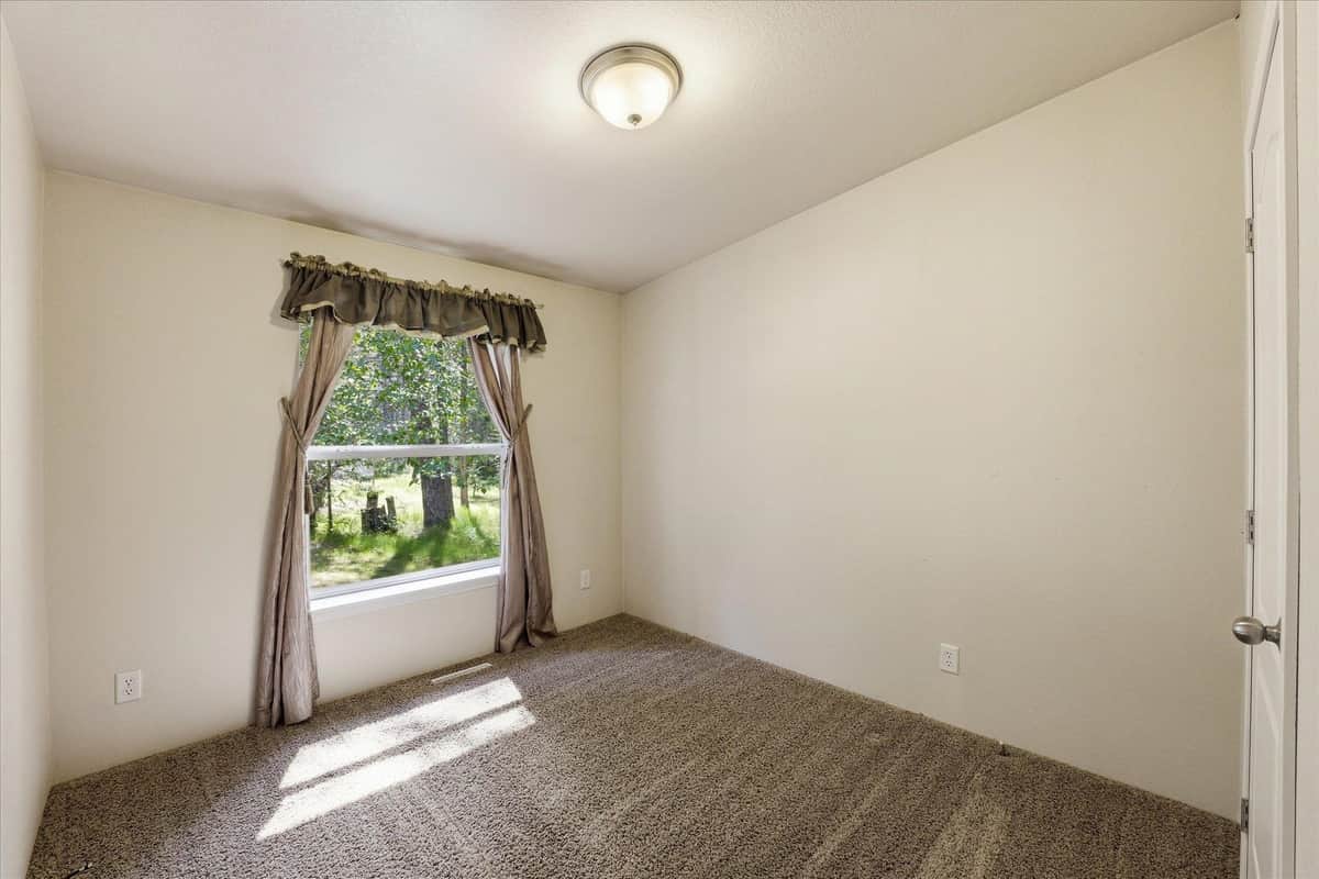 1142 Driskill Rd thumbnail 15
