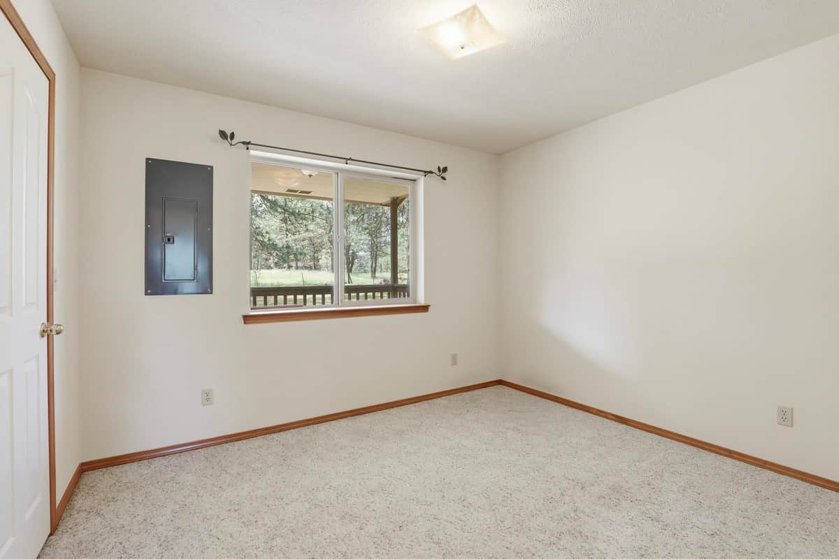 25207 S Rupp Rd thumbnail 11