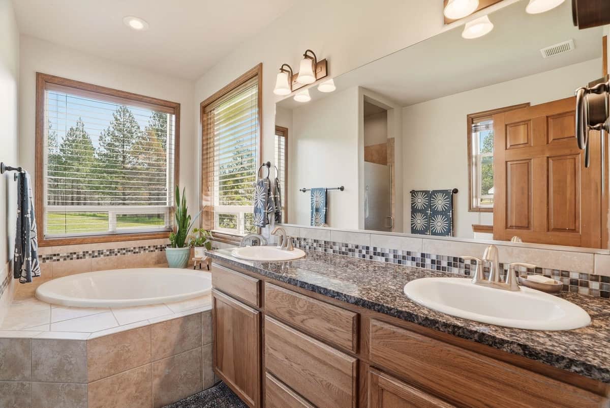 17217 E Walters Rd thumbnail 17