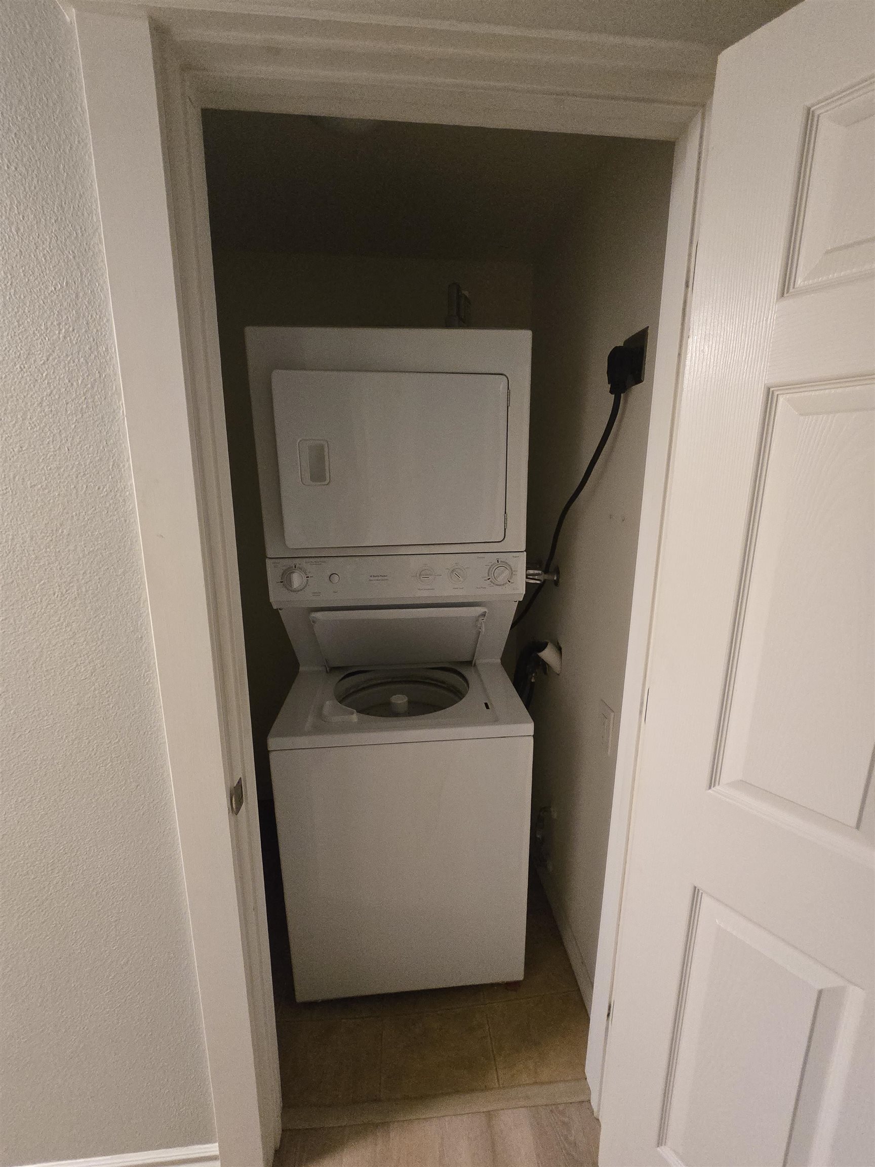 837 S Cowley St thumbnail 31
