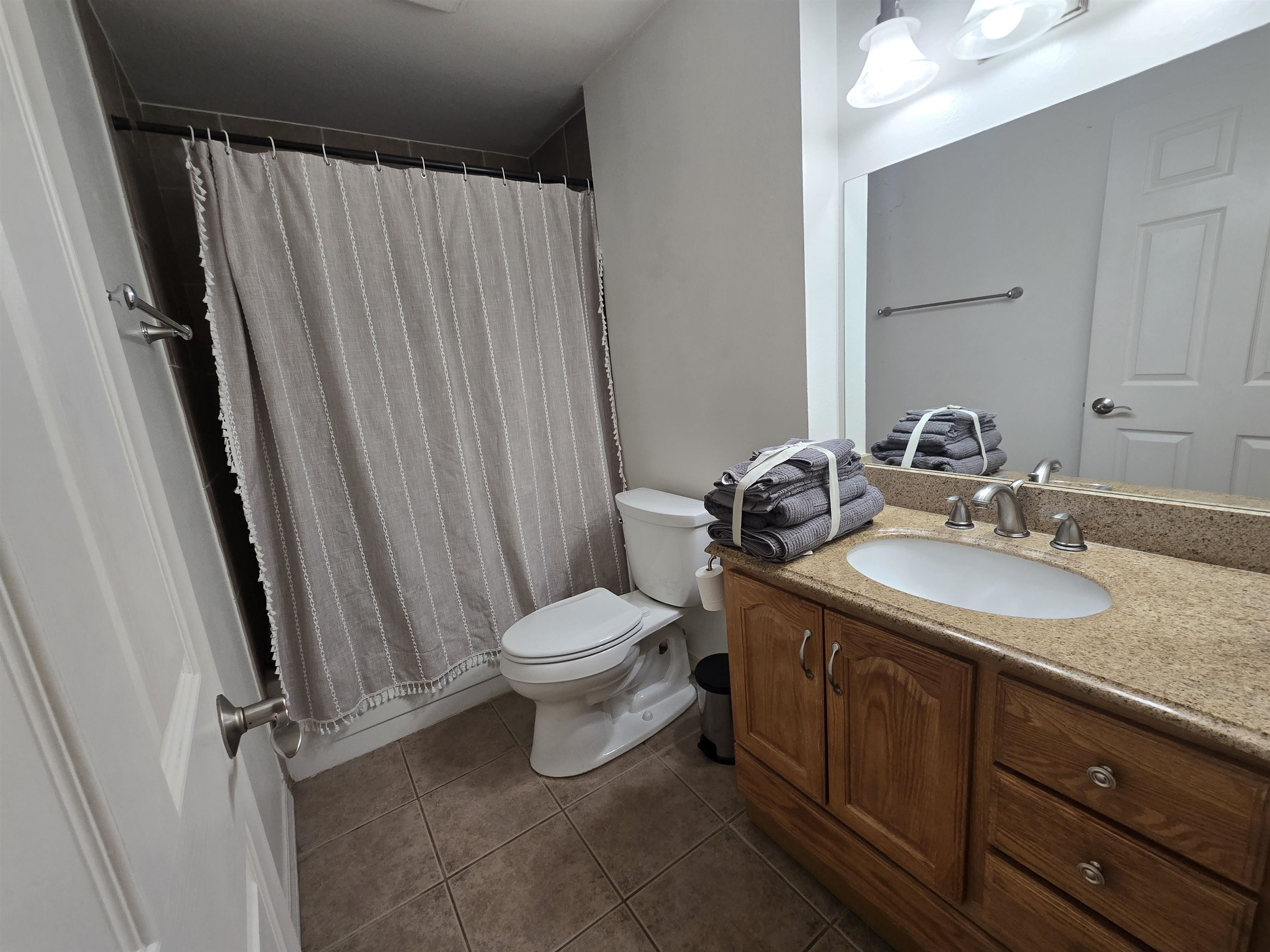 837 S Cowley St thumbnail 33