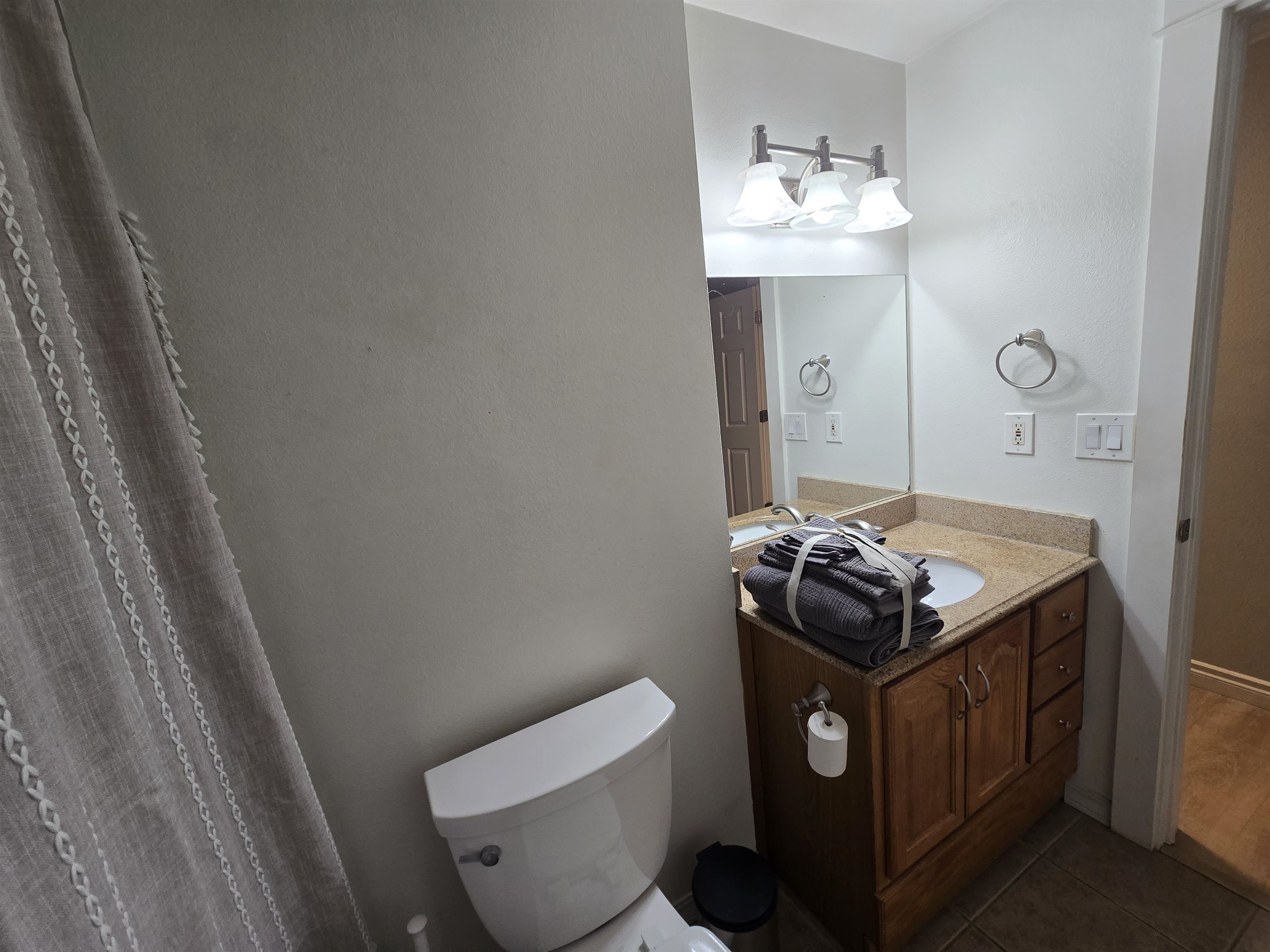 837 S Cowley St thumbnail 35