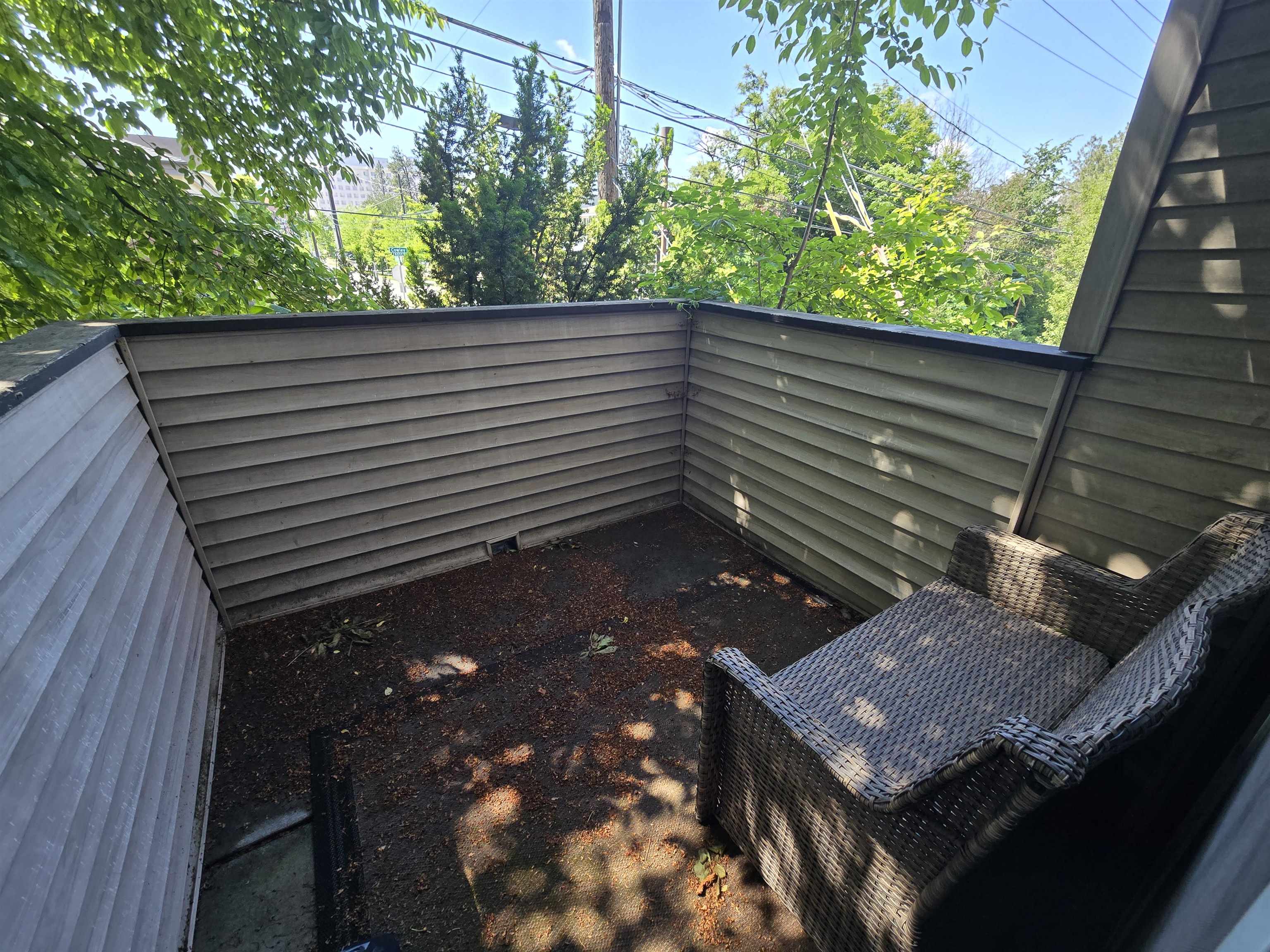 837 S Cowley St thumbnail 38