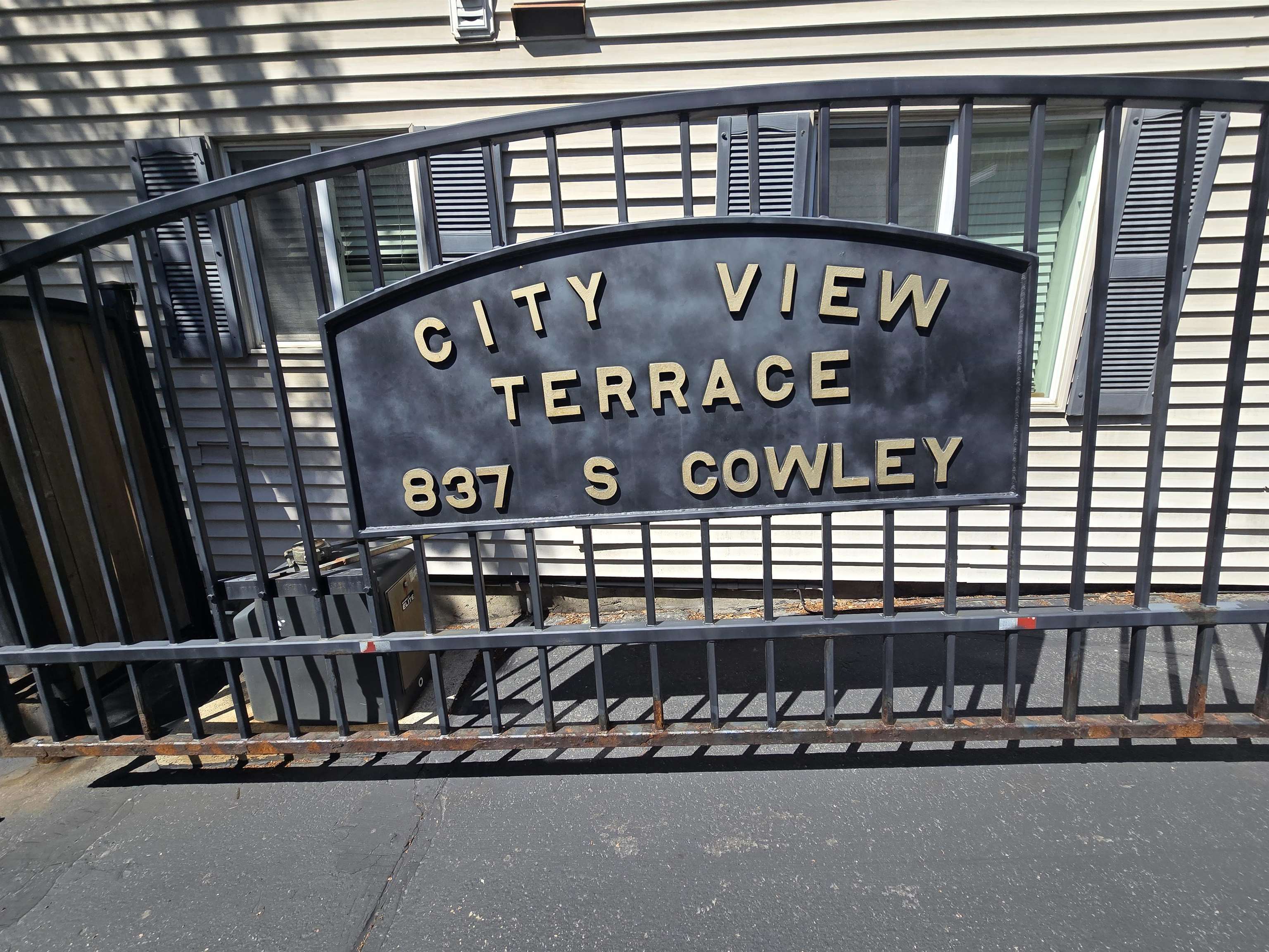 837 S Cowley St thumbnail 2