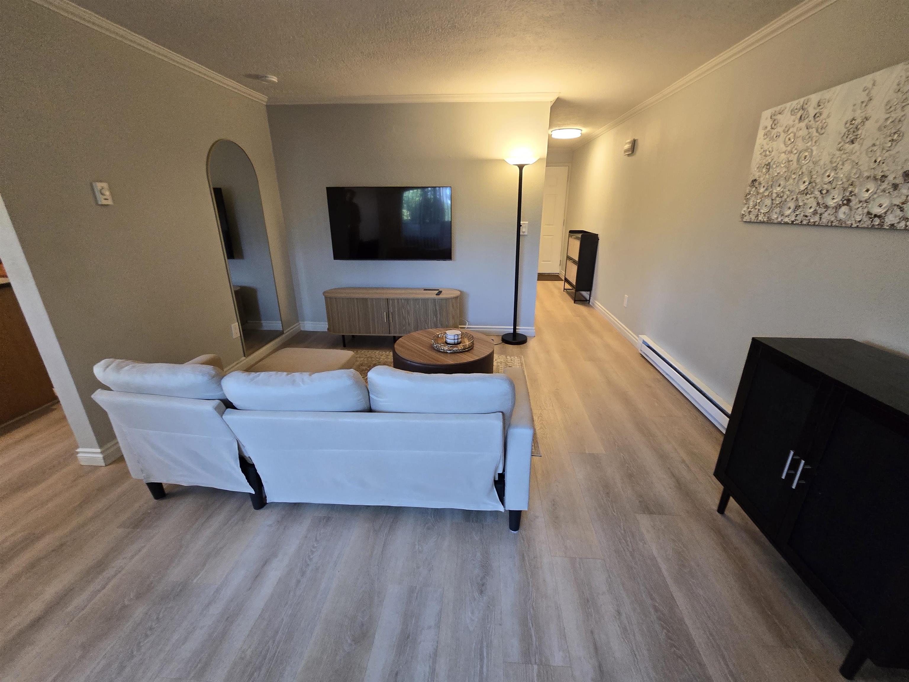 837 S Cowley St thumbnail 22