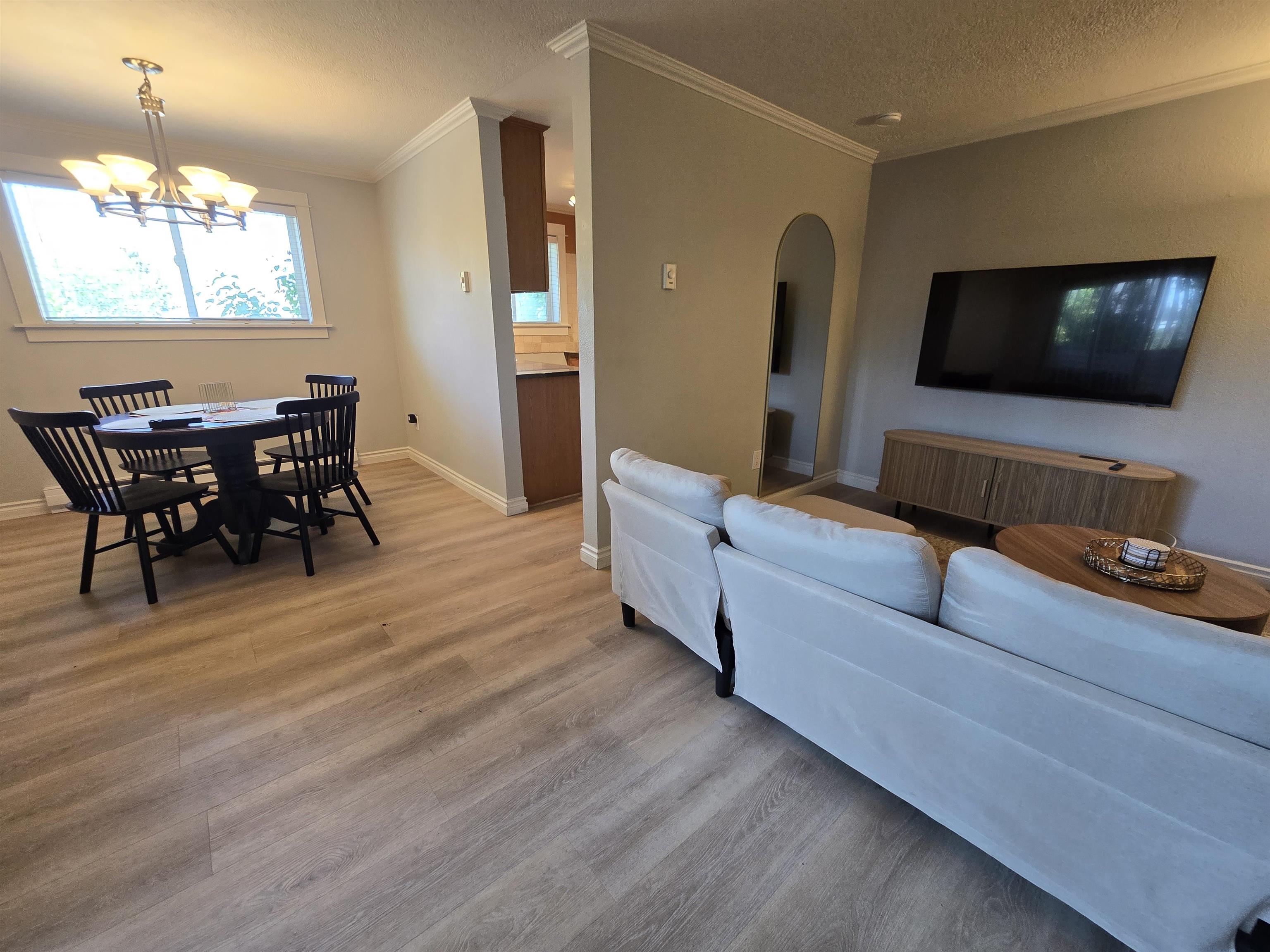 837 S Cowley St thumbnail 13