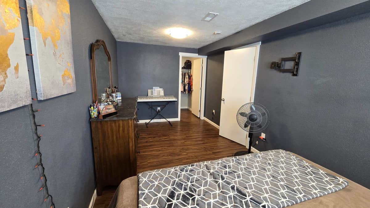 5609 W Lowell Ave thumbnail 33