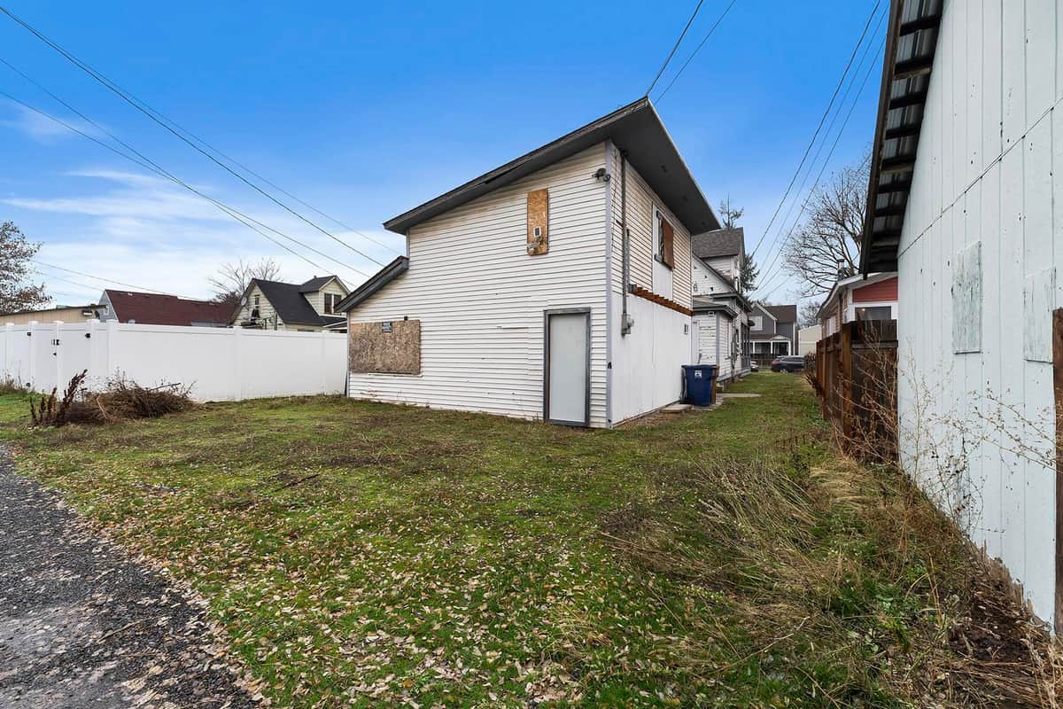 2115 W Dean Ave thumbnail 28