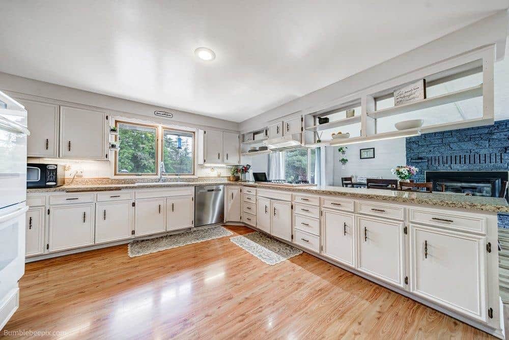 2105 W Borden Rd thumbnail 7