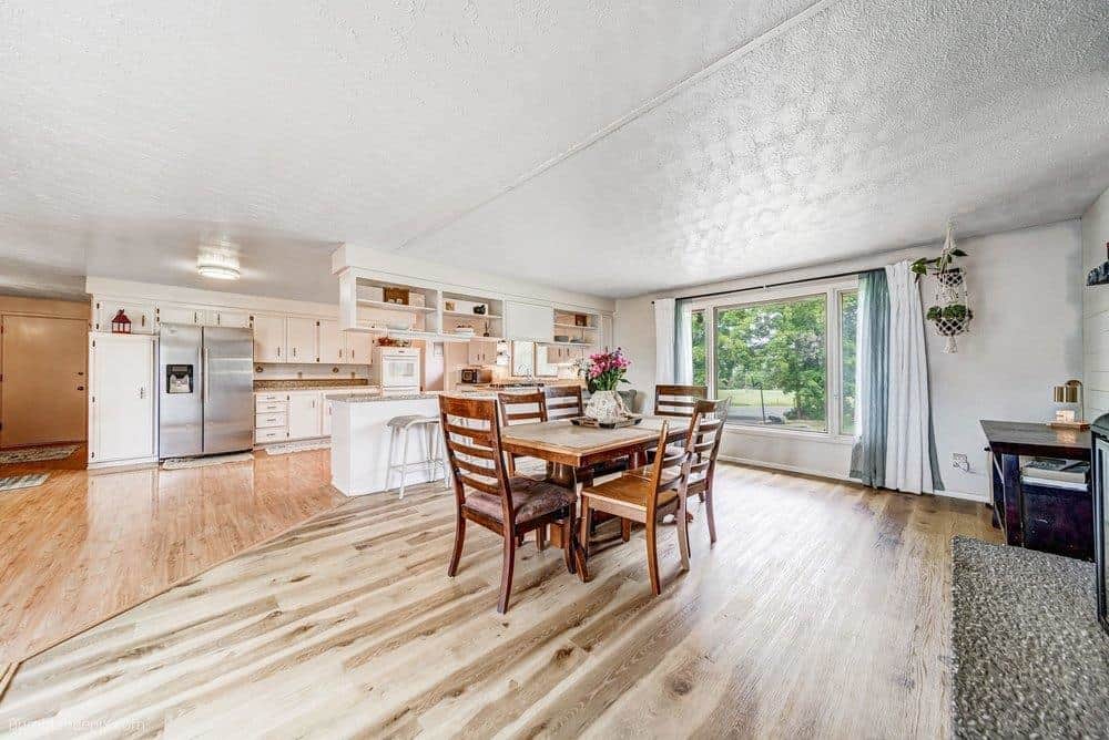 2105 W Borden Rd thumbnail 11