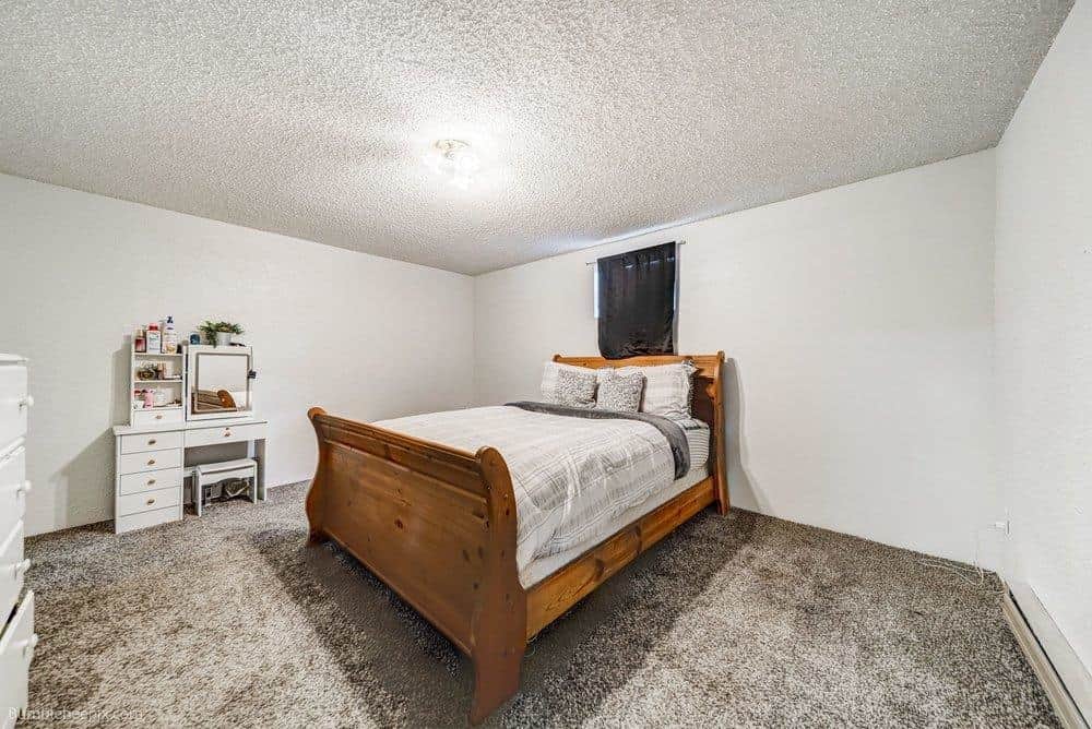 2105 W Borden Rd thumbnail 33