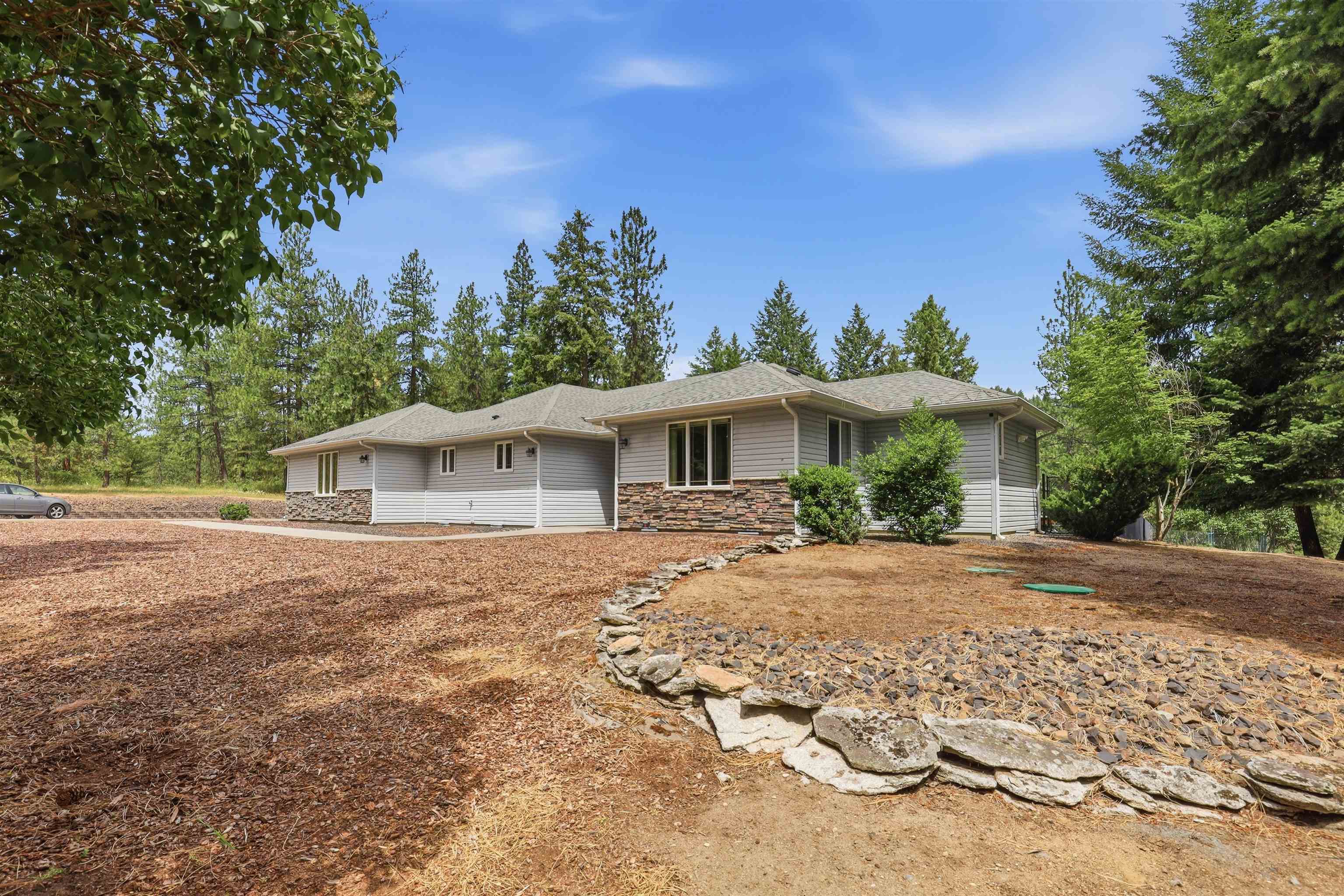 6920 N Harvard Rd thumbnail 4