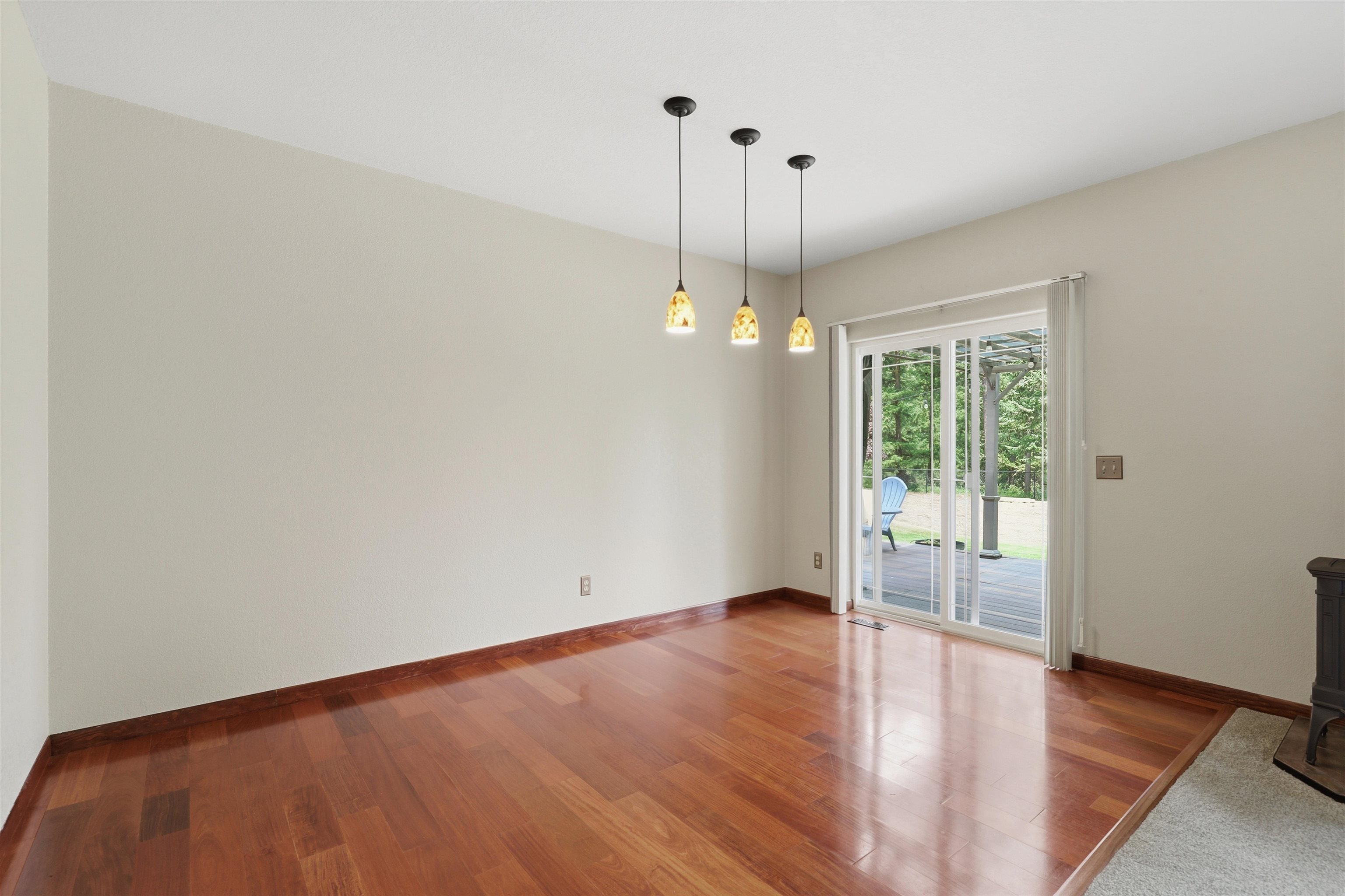 6920 N Harvard Rd thumbnail 12