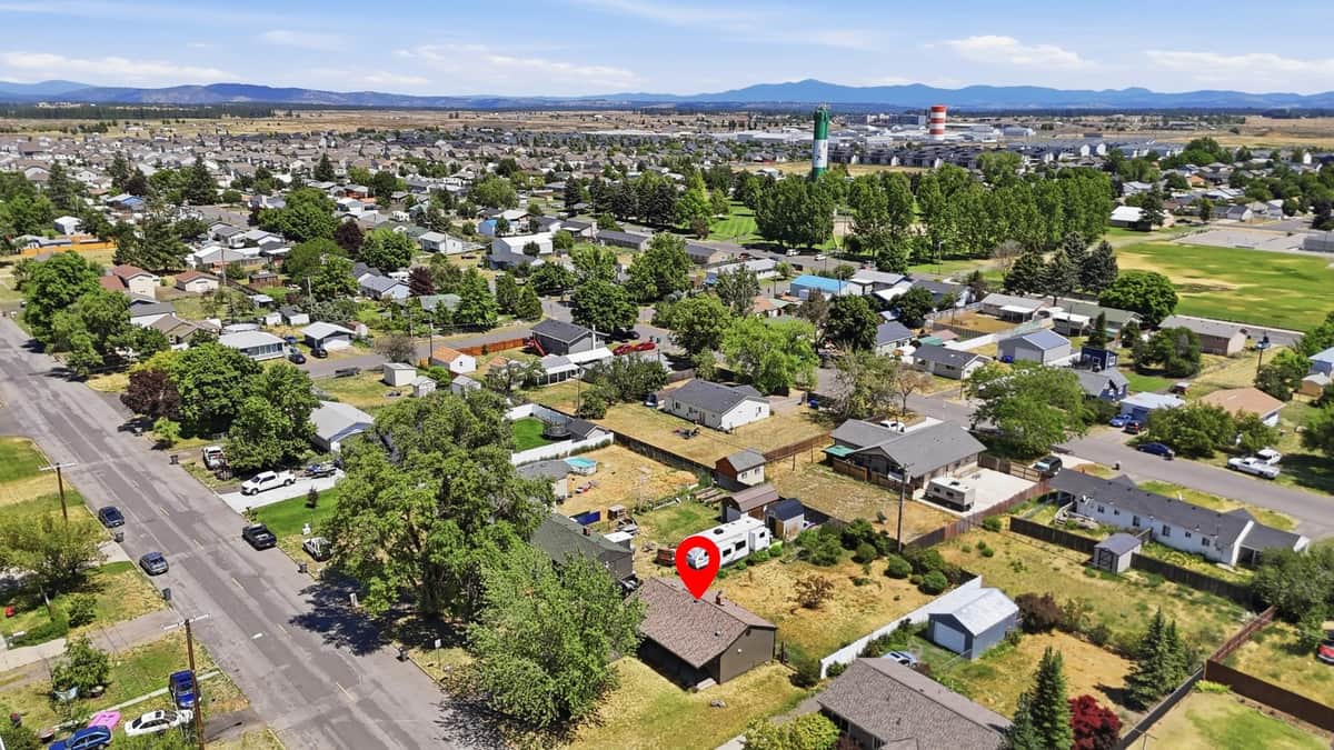 1107 S Lundstrom St thumbnail 20