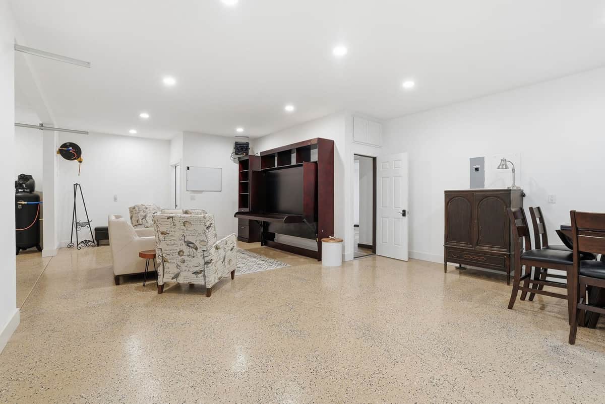 2448 S LeClerc Rd thumbnail 22