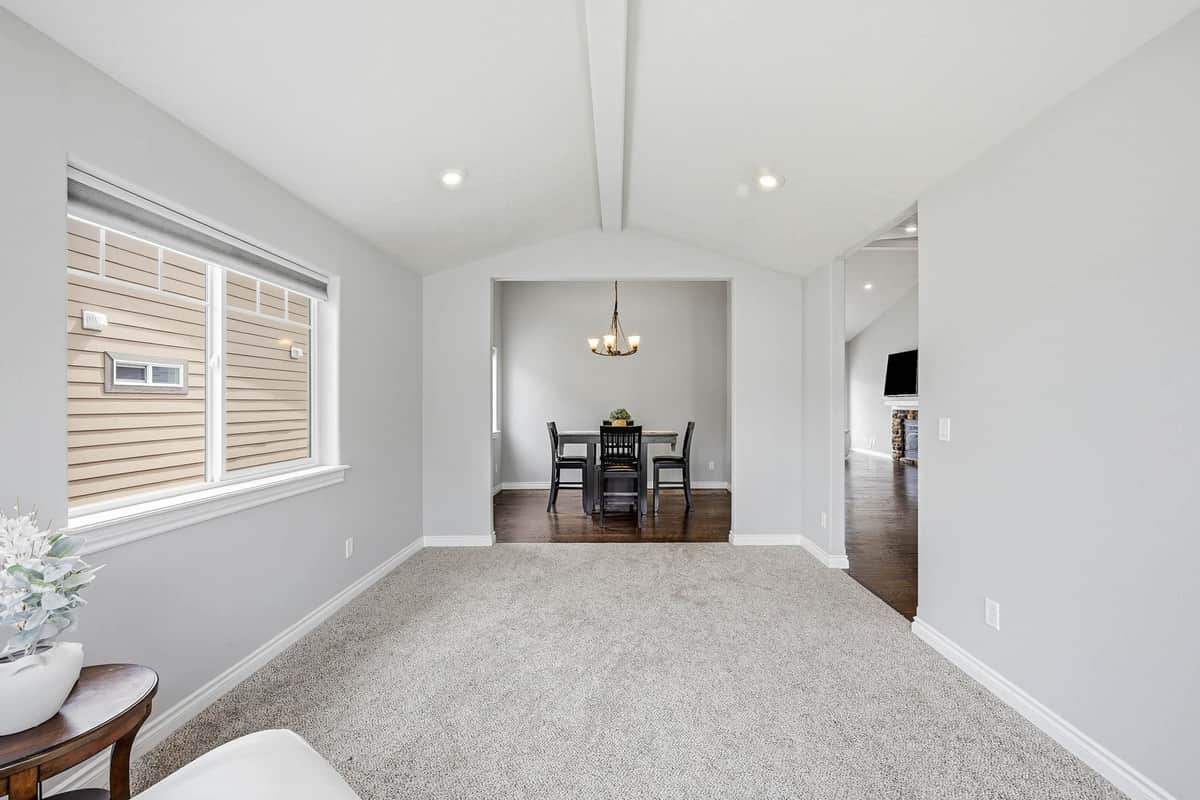 8604 E Black Oak Ln thumbnail 7