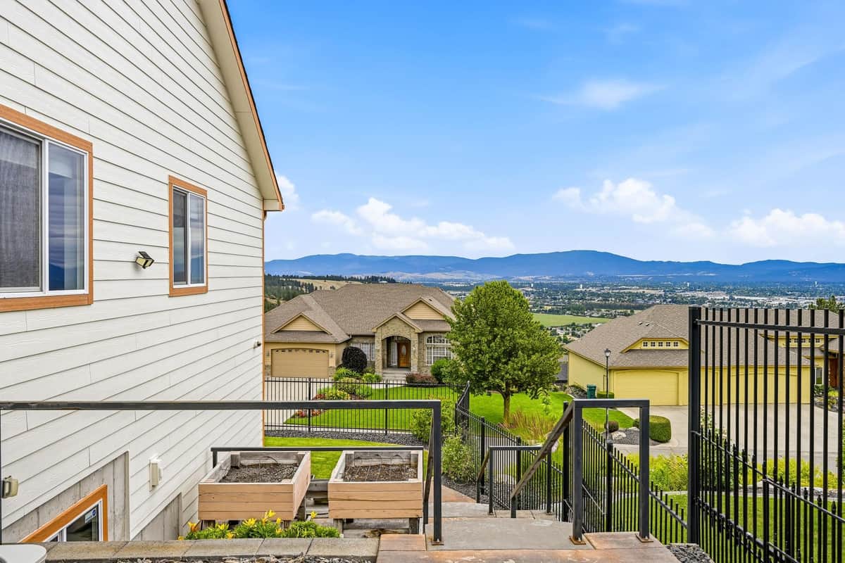 8604 E Black Oak Ln thumbnail 47