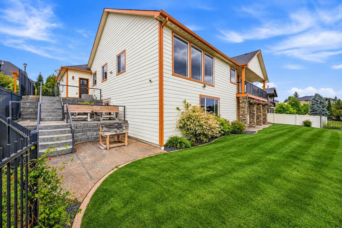 8604 E Black Oak Ln thumbnail 8